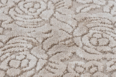 Pierre Cardin Vendome 700 Luxury Acrylic Beige Rug with Centre Medallion 